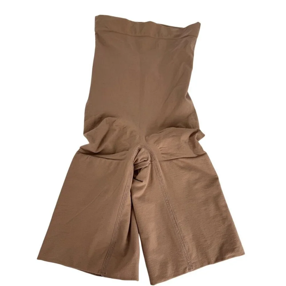 Spanx NWOT Higher Power Short SM Cafe Au Lait Shapewear 6